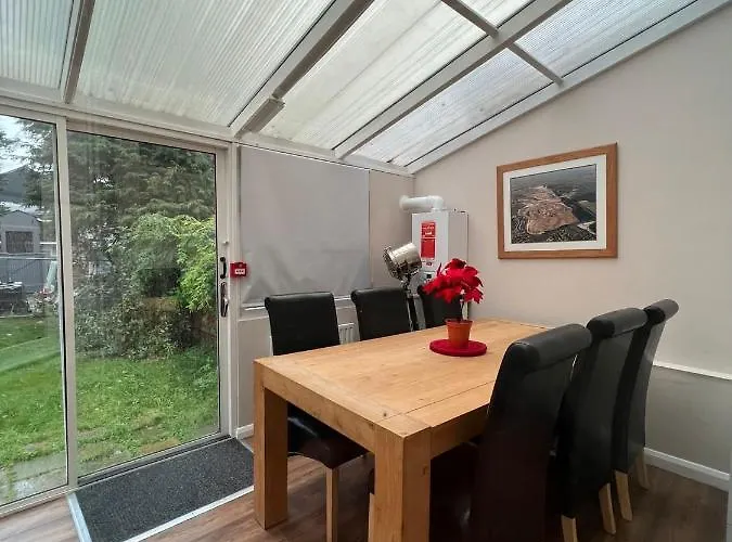 Hotels in Woodford London: Find the Perfect Stay in this Charming Neighborhood